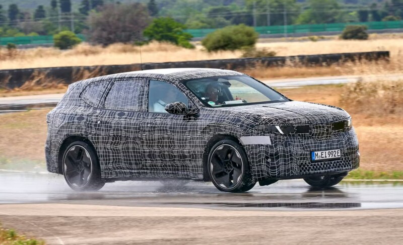 BMW iX3